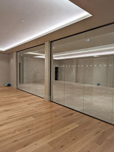 Domestic Project (Hertford, Hertfordshire): Basement Glass Corner Room With Double Doors
