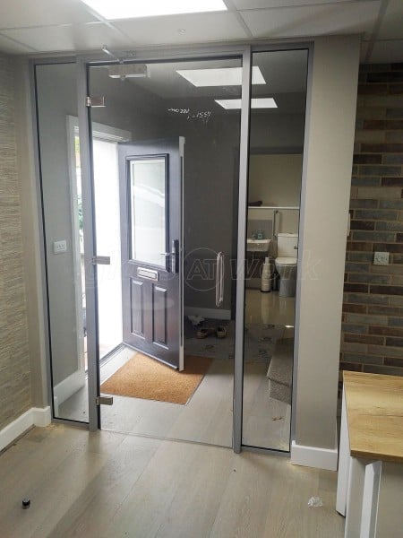 Herts Landscapes Ltd (Welwyn Garden City, Hertfordshire): Acoustic Glass Office Screen Pod With Framed Door