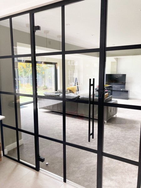 Residential Project (Uxbridge, Middlesex): Industrial-Style T-Bar Toughened Glass Room Divider