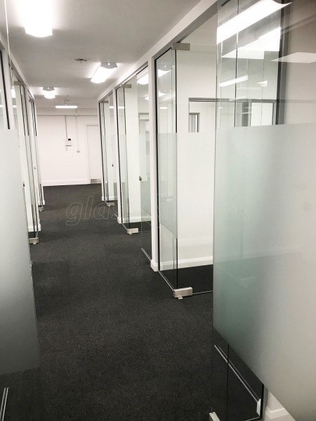 LS Studio London Ltd (Blackfriars, London): Commercial Glass Office Installation