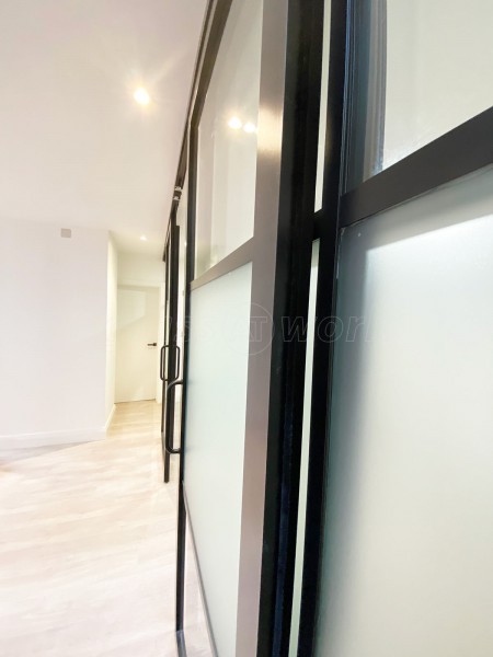 LS Studio London Ltd (Holborn, London): Warehouse-Style Glazing With Black Frames