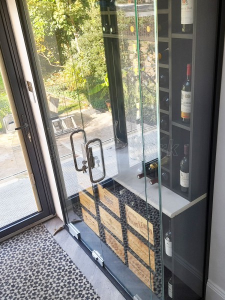 Wine Room (Surbiton, London): Frameless Glass Wine Room