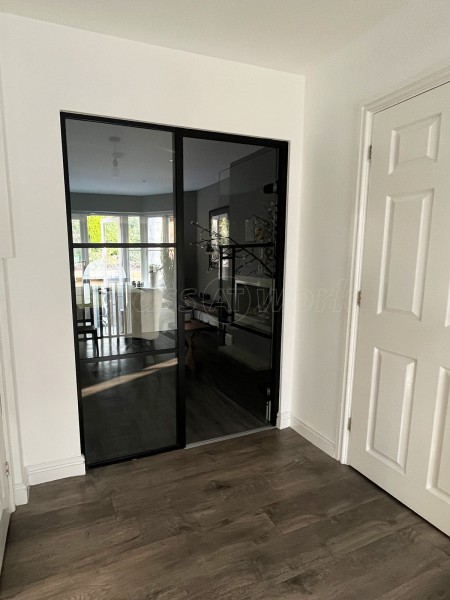 Richard Harris Design (Rugeley, Staffordshire): T-Bar Black Framed Glass Door and Side Panel