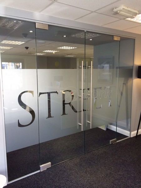 Streets Financial Consulting PLC (Lincoln, Lincolnshire): Glass Double Doors