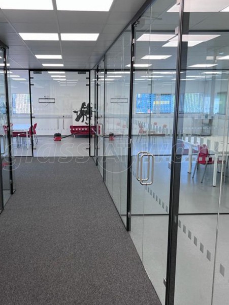 CWP Group (Henley-on-Thames, Oxfordshire): Commercial Glass Office Fitout