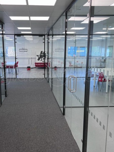 CWP Group (Henley-on-Thames, Oxfordshire): Commercial Glass Office Fitout