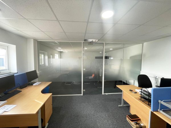 Actavo [PDC] (Wombwell, South Yorkshire): Acoustic Glass Office Partition