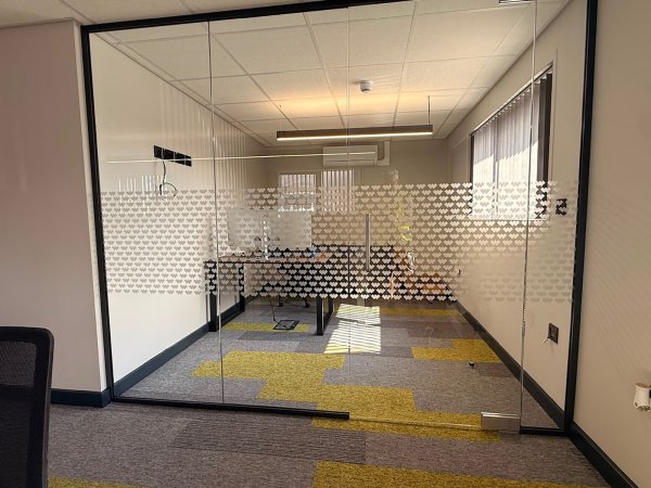 N G Decor (Leeds, West Yorkshire): Glass Office Frontage with Door