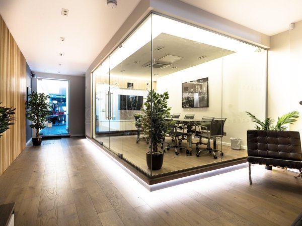 Frameless Single Glazed Glass Partitions