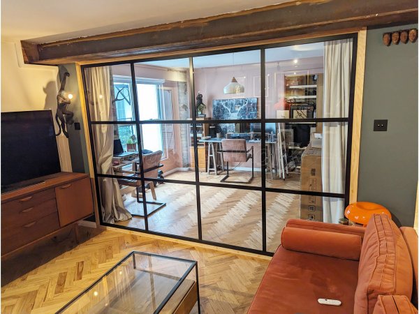 Domestic Project (Tower Bridge, London): T-Bar Glass Room Divider