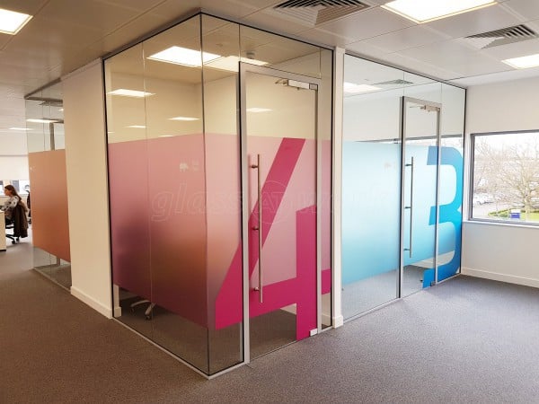 Frameless Glass Partitioning