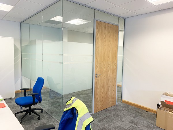 4front Interiors (Northampton, Northamptonshire): Glass Corner Meeting Room With Acoustic Glass and Timber Door