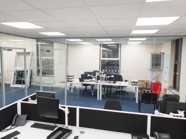 5G Communications Ltd (High Wycombe, Buckinghamshire): Toughened Glass Partition Office Fitout