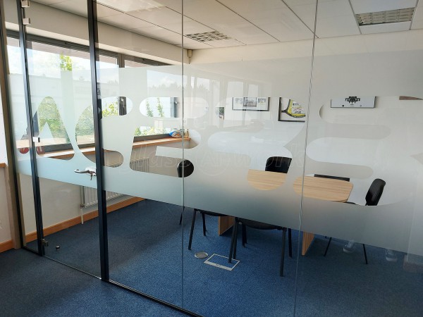 Acerbis UK Ltd (Milton Keynes, Buckinghamshire): Glass Meeting Room Using Acoustic Laminated Glazing