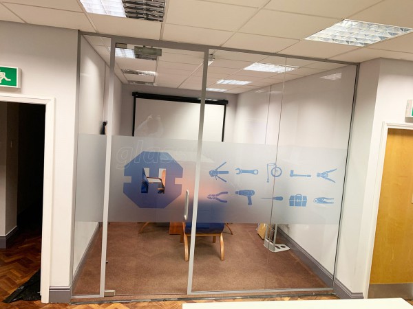 Heamar Company Limited (Congleton, Cheshire): Acoustic Glass Partition for Meeting Room