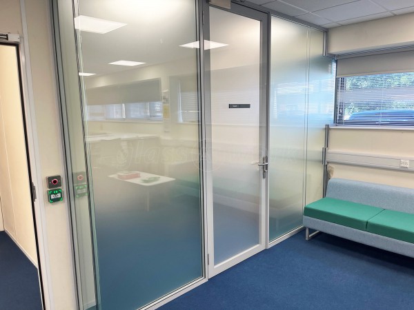 BHR University Hospitals NHS Trust (Romford, Essex): Glass Office Partitions With Acoustic Glazing