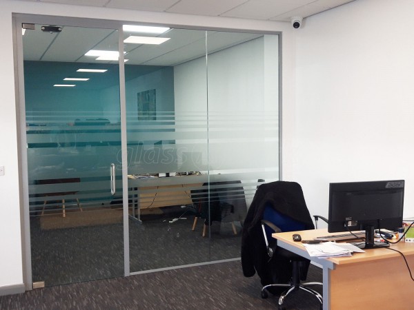Big Style Fashions (Ellesmere Port, Cheshire): Glazed Frameless Glass Office Cubicles