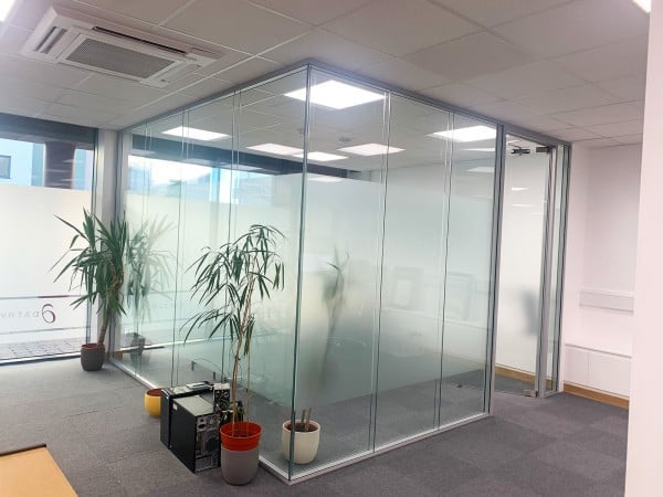 Carlton [North Wales] (Caernarfon, North Wales): Double Glazed Glass Offices