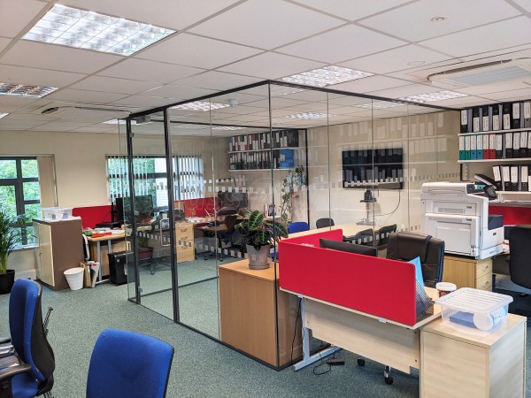 Cell Guidance Systems (Cambridge, Cambridgeshire): Three Sided Glass Meeting Room