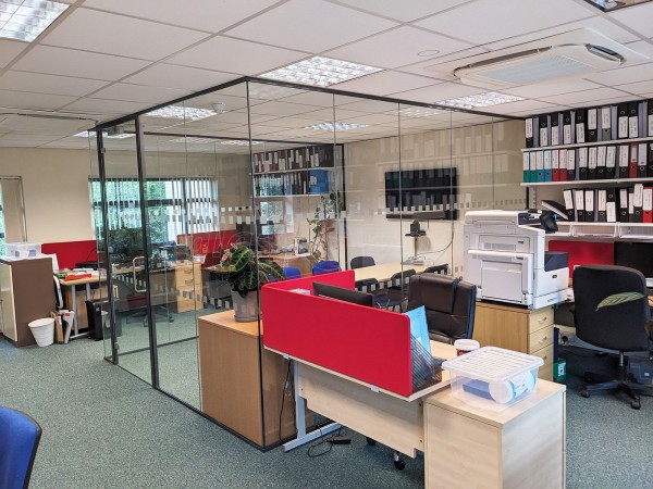 Cell Guidance Systems (Cambridge, Cambridgeshire): Three Sided Glass Meeting Room