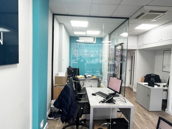 Compton Reeback (Maida Vale, London): Glass Corner Office With Black Frame