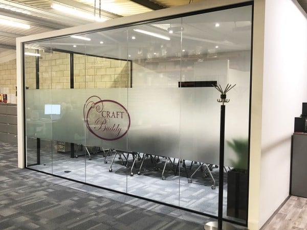 Acoustic Single Glazed Glass Office Partitioning