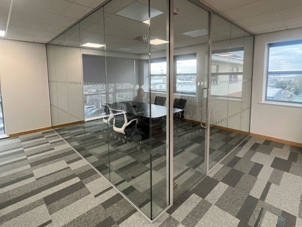 Single Glazed Frameless Glass Office Partitioning