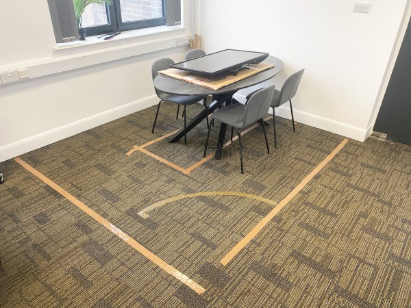 Downriver (Orpington, Kent): T-Bar Banded Glass Corner Office