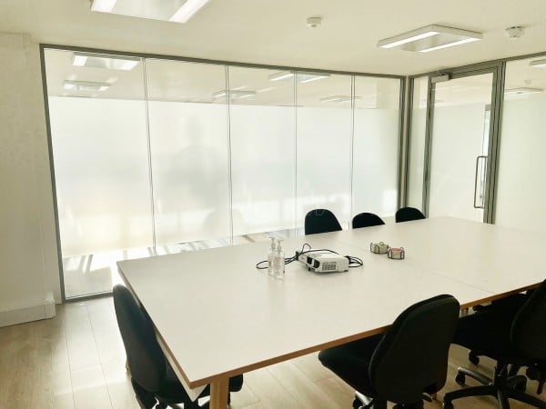 Double Glazed Frameless Glass Office Partitioning