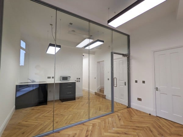 Double Glazed Frameless Glass Office Partitioning