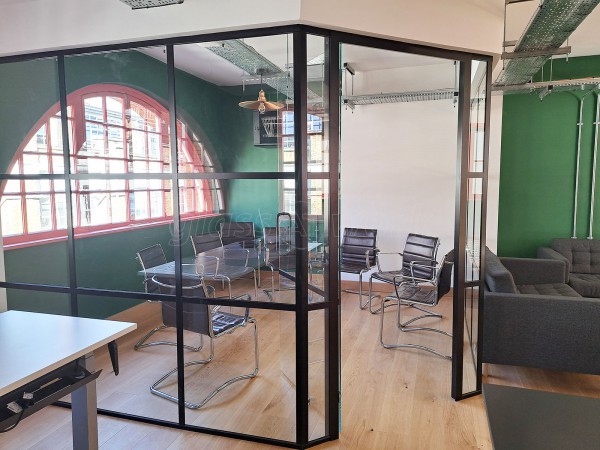 Eurowin Limited (Shoreditch, London): T-Bar Industrial-Style Glass Corner Room