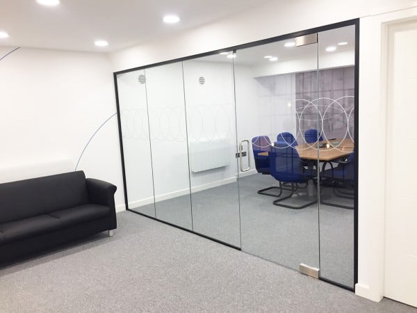 Gordon Moon Properties (Bolton, Greater Manchester): Frameless Glass Corner Room With Bespoke Film