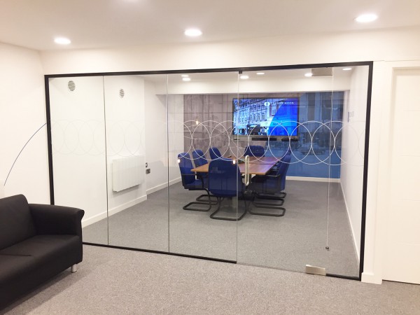 Single Glazed Frameless Glass Office Partitioning