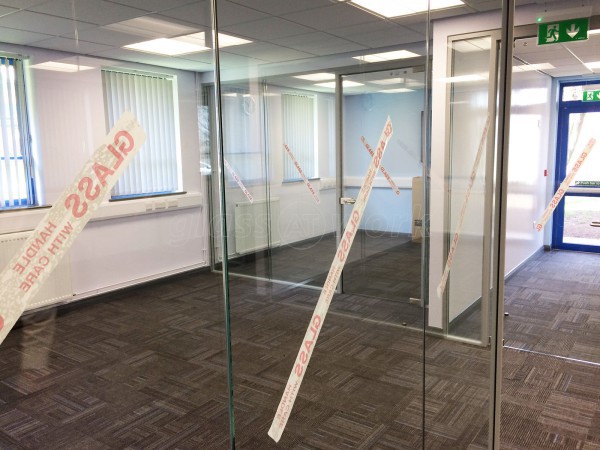 Clovemead Ltd (Chester, Chesh​ire): Hospital Glass Office Walls