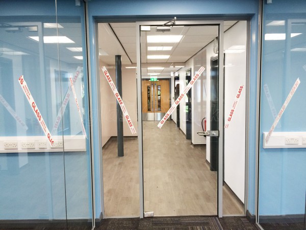 Clovemead Ltd (Chester, Chesh​ire): Hospital Glass Office Walls