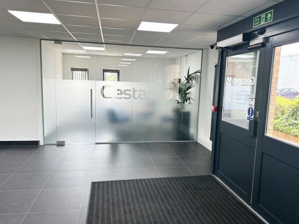 Interactive Projects & Design (Newton Aycliffe, County Durham): Frameless Glass Office Partition