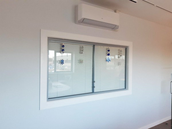 JD Interior Solutions (Peterborough, Cambridgeshire): Toughened Glass Meeting Room With Glazed Door