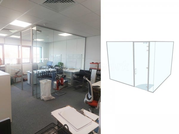 James and Taylor (Surbiton, Surrey): Acoustic Glass Corner Office