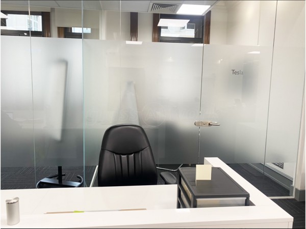 Kiwi Power (London Wall, London): Bespoke Window Film Manifestation