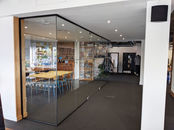 Single Glazed Frameless Glass Office Partitioning