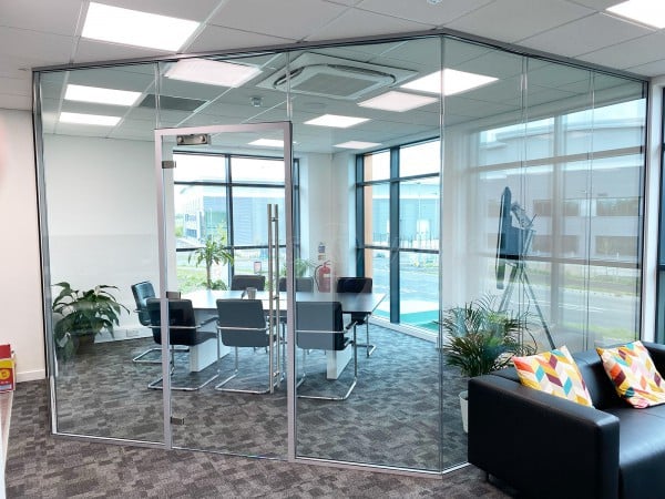 Double Glazed Frameless Glass Office Partitioning