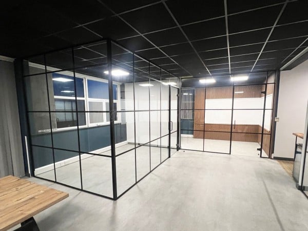 Latus Health (Hull, East Riding of Yorkshire): T-Bar Metal Banded Glass Office Partitions