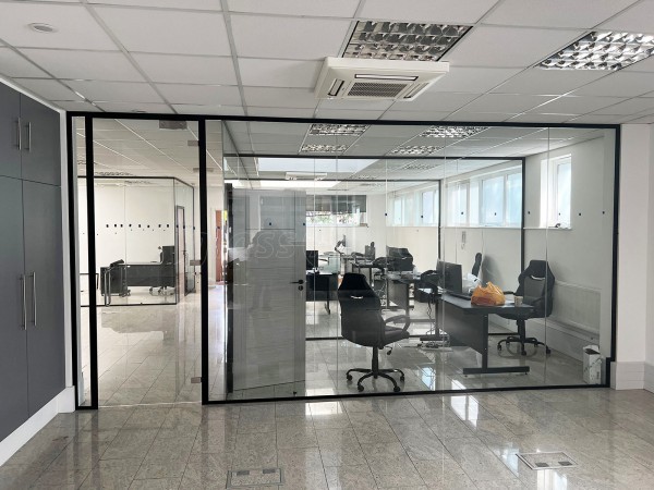 LOANPAD (Maida Vale, London): Glass Office Fit-Out Using Acoustic Glazing