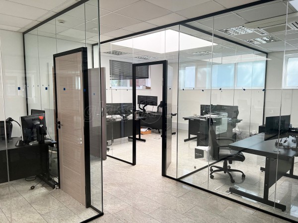 LOANPAD (Maida Vale, London): Glass Office Fit-Out Using Acoustic Glazing