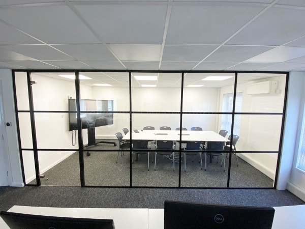 Mason Navarro Pledge (Hitchin, Hertfordshire): T-Bar Metal and Glass Office Partitions With Soundproofing