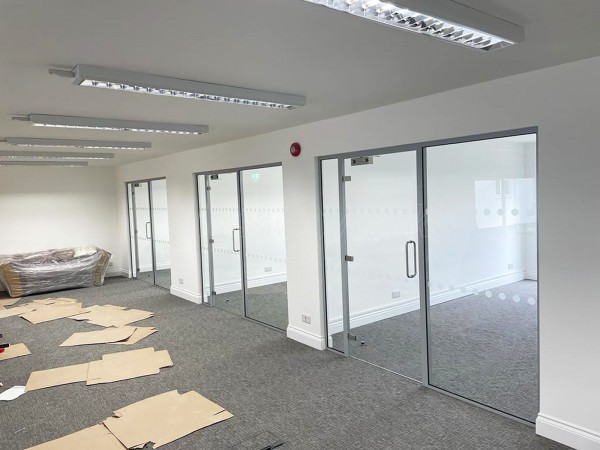 Mintivo (Chippenham, Wiltshire): Glass Office Fronts Using Acoustic Glass