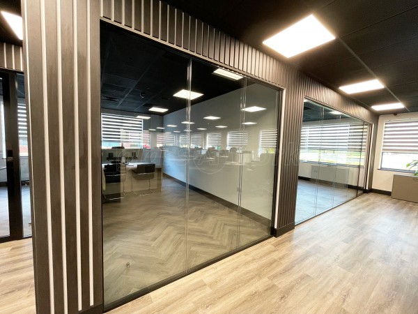 My Build Estimate (Northampton, Northamptonshire): Double Glazed Acoustic Glass Office Partitions