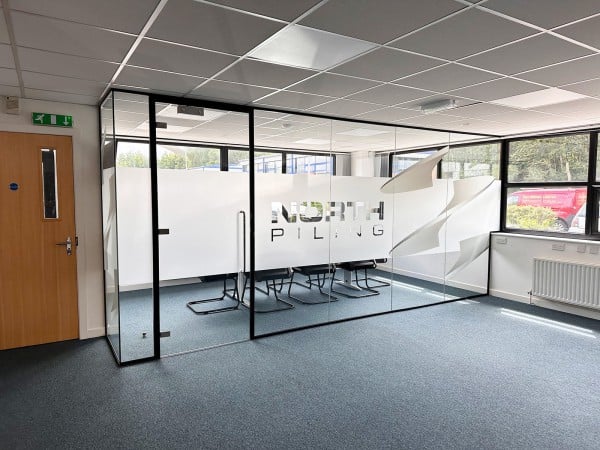 North Piling (Sherburn in Elmet, West Yorkshire): Laminated Glass Office Partition With Soundproofing