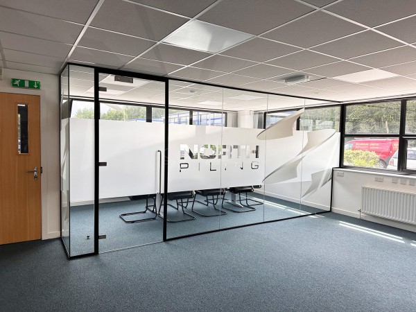 North Piling (Sherburn in Elmet, West Yorkshire): Laminated Glass Office Partition With Soundproofing