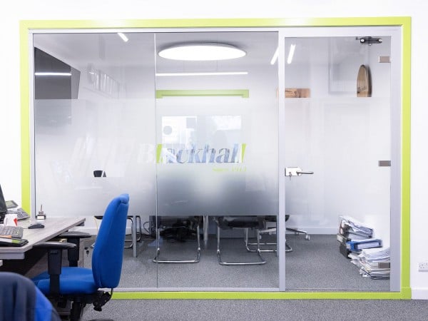 P Blackhall (Edinburgh, Scotland): Acoustic Glass Office Partition